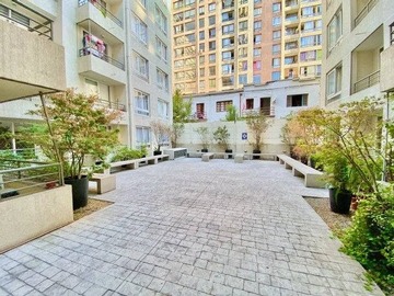 Departamento en arriendo mensual en Av carmen con santa isabel, Santiago - 1 dormitorio, 1 baño