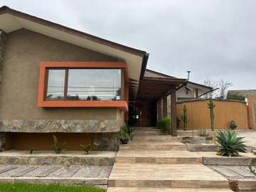 Casa en venta en Del Atardecer, Coquimbo - 5 dormitorios, 5 baños
