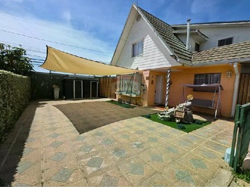 Casa en venta en Marga Marga 2570, Quilpué - 4 dormitorios, 3 baños
