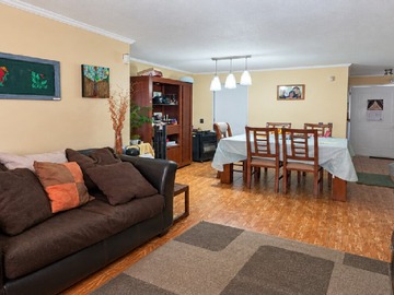Casa en venta en Lomas de Lo Cañas, La Florida - 3 dormitorios, 2 baños