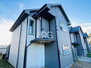 Casa en venta en Al lado de Manuel Bustos Huerta, Temuco - 3 dormitorios, 3 baños