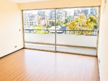 Departamento en venta en Remoelar: amplio y luminoso, con esta y bodega. (172079), Las Condes - 2 dormitorios, 2 baños