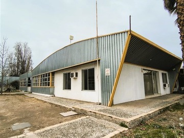 Terreno Industrial en arriendo mensual en Los duraznos 200, La Pintana - 6 baños
