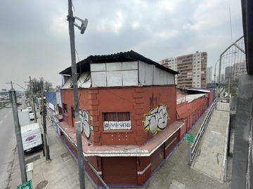 Terreno Industrial en venta en Real Audiencia 1591, San Miguel - 2 baños