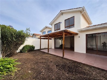 Casa en venta en Eusebio Lillo, Rancagua, Rancagua - 3 dormitorios, 3 baños
