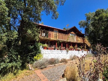 Terreno en venta en Amplia Parcela con Vistas Espectaculares (170049), Curacaví - 3 baños