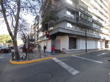 Local Comercial en arriendo mensual en Providencia 1450- 1556, Providencia