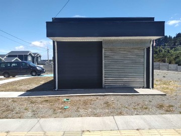 Local Comercial en arriendo mensual en Local comercial con gran sitio (157198), Puerto Montt - 1 baño