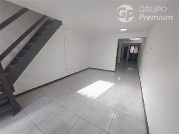 Casa en arriendo mensual en Manuel Ibaceta, Arica - 3 dormitorios, 2 baños