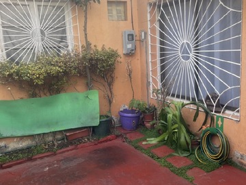 Casa en venta en Estacion metro vespucio norte, Recoleta - 3 dormitorios, 1 baño