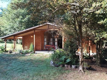 Parcela en venta en Kilometro 13.7 Sector Pino Huacho Licanray Villarrica., Villarrica - 4 dormitorios, 3 baños