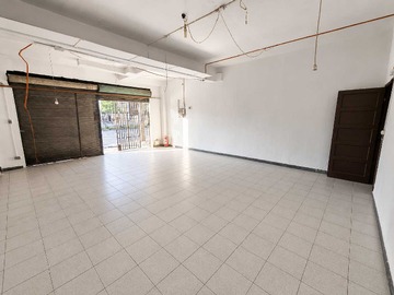 Local Comercial en arriendo mensual en Gran Arriendo Local Comercial 80m² Independencia (177864), Independencia - 1 baño