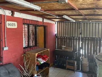 Casa en venta en Casa en excelente ubicación en avenida (148393), Cerro Navia - 3 dormitorios, 1 baño