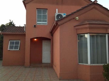 Casa en venta en Casa 2 pisos (3d/2b/2e) valle lo campino (164891), Quilicura - 3 dormitorios, 2 baños