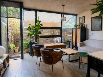 Casa en venta en Holanda con Bustos, Providencia - 2 dormitorios, 2 baños