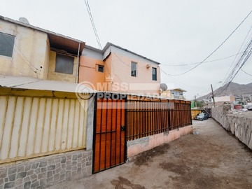 Casa en venta en alcalde harris 5661, Antofagasta - 7 dormitorios, 2 baños