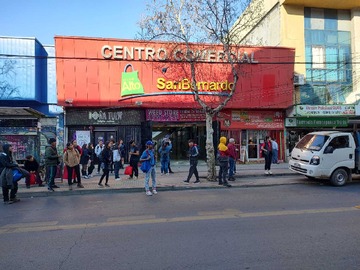 Local Comercial en arriendo mensual en Arriendo para farmacia (66167), San Bernardo