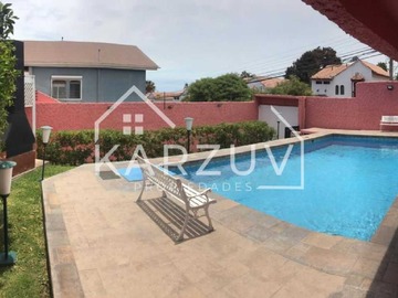 Casa en venta en Espaciosa casa iluminada Jardines (167045), Antofagasta - 4 dormitorios, 4 baños
