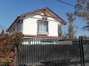 Casa en venta en Trupán, La Florida - 4 dormitorios, 3 baños