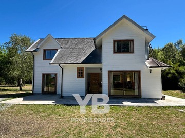 Parcela en venta en Conquil, Villarrica - 4 dormitorios, 2 baños