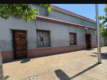Casa en venta en San Gumercindo 182, Estación Central - 4 dormitorios, 1 baño