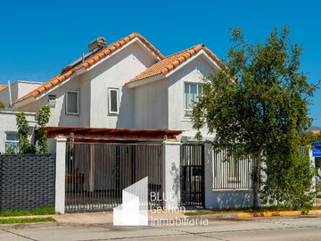 Casa en venta en Casa 4D 5B en Calle Cerrada – Coquimbo (148768), Coquimbo - 4 dormitorios, 5 baños
