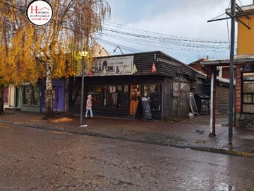 Local Comercial en venta en Restobar y Deptos. en Centro de Coyhaique (172863), Coyhaique - 4 baños