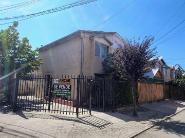 Casa en venta en Profesora Irma Salas Silva 473, Puente Alto - 3 dormitorios, 1 baño