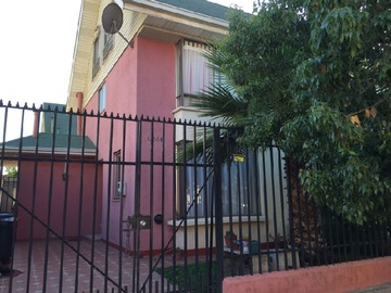 Casa en venta en Los magnolios n°0244, condominio el rosal, maipu, Maipú - 5 dormitorios, 2 baños