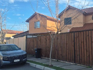 Casa en arriendo mensual en 3d/2b/2e a pasos de las vizcachas (178844), Puente Alto - 3 dormitorios, 2 baños