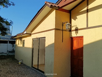 Casa en venta en Venta de Casa Estilo Chalet en Puente Alto, Casas Viejas. - 3 dormitorios, 2 baños