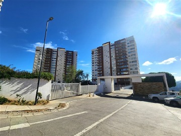 Departamento en venta en Sendero Norte N°55, Condominio Altos de Viña ., Viña del Mar - 3 dormitorios, 2 baños