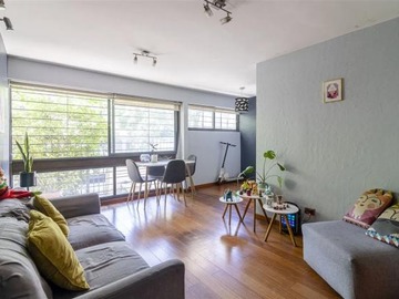 Departamento en venta en Metro Salvador - Eliodoro Yáñez, Providencia - 2 dormitorios, 1 baño