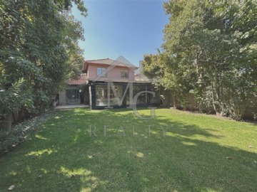 Venta / Casa / Colina