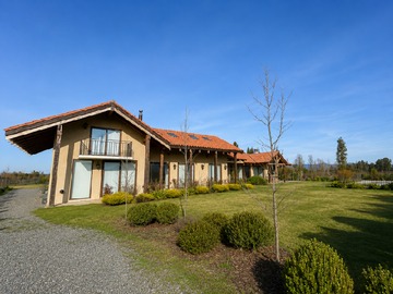 Casa en arriendo mensual en Teno, Teno - 6 dormitorios, 5 baños