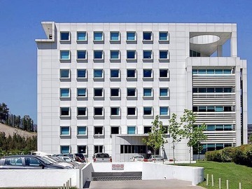 Oficina en arriendo mensual en Ciudad Empresarial / Av. del Valle / Av. del Parque, Huechuraba - 3 baños