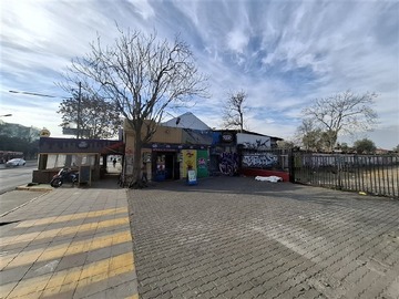 Terreno en venta en Gran avenida 3058, San Miguel - 4 baños