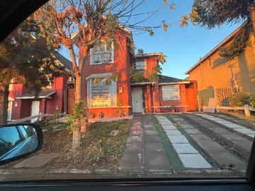 Casa en venta en Su casa en Condominio Las Palmas, Puente Alto (171530), Puente Alto - 4 dormitorios, 3 baños