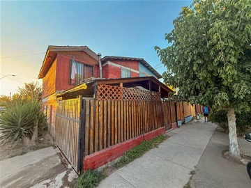 Casa en venta en Padre Mateo con calle O’Higgins, Paine - 5 dormitorios, 2 baños
