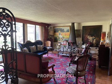 Casa en venta en Pedro de valdivia Norte / Los Araucanos, Providencia - 3 dormitorios, 3 baños