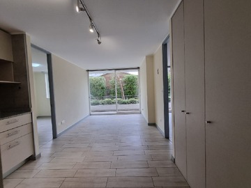 Departamento en arriendo mensual en Depto. en Arriendo 2D2B con Estacionamiento - M. Lo Vial - 2 dormitorios, 2 baños