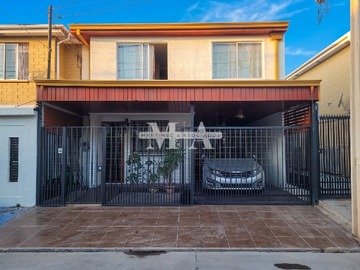 Venta / Casa / San Bernardo