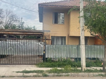 Casa en arriendo mensual en Sierra Gorda con Lautaro, Maipú - 3 dormitorios, 2 baños