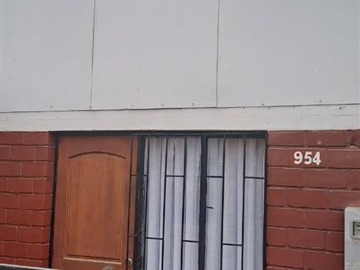 Casa en venta en Pasaje Beaucheff, Coquimbo - 2 dormitorios, 1 baño