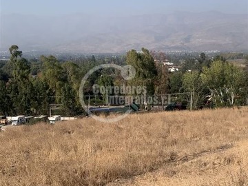 Terreno en venta en Av Chicureo con Calle Los Algarrobos, Colina