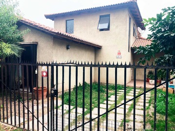 Arriendo Mensual / Casa / Huechuraba