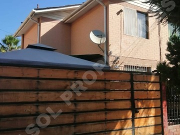 Casa en venta en Propiedad a la Venta en Pasaje Demetrio Bravo Comuna Lampa. - 3 dormitorios, 1 baño
