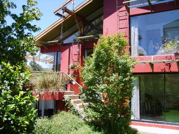 Casa en venta en Acogedora y original casa en tranquilo barrio (180412), Viña del Mar - 4 dormitorios, 2 baños