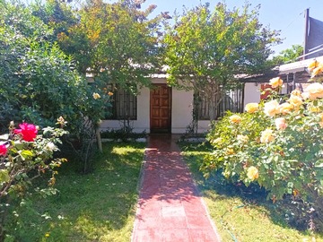Casa en venta en Casa en Venta, Av. El Guanaco, Av. Einstein (171675), Recoleta - 3 dormitorios, 2 baños