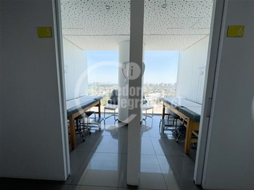 Oficina en venta en Edificio Patagonia, Las Condes - 6 dormitorios, 2 baños